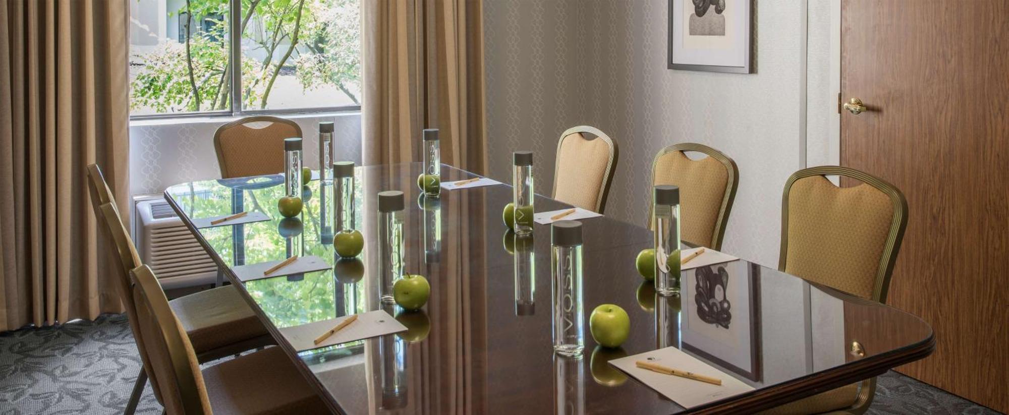 Doubletree By Hilton Hotel Chicago Wood Dale - Elk Grove Exteriör bild