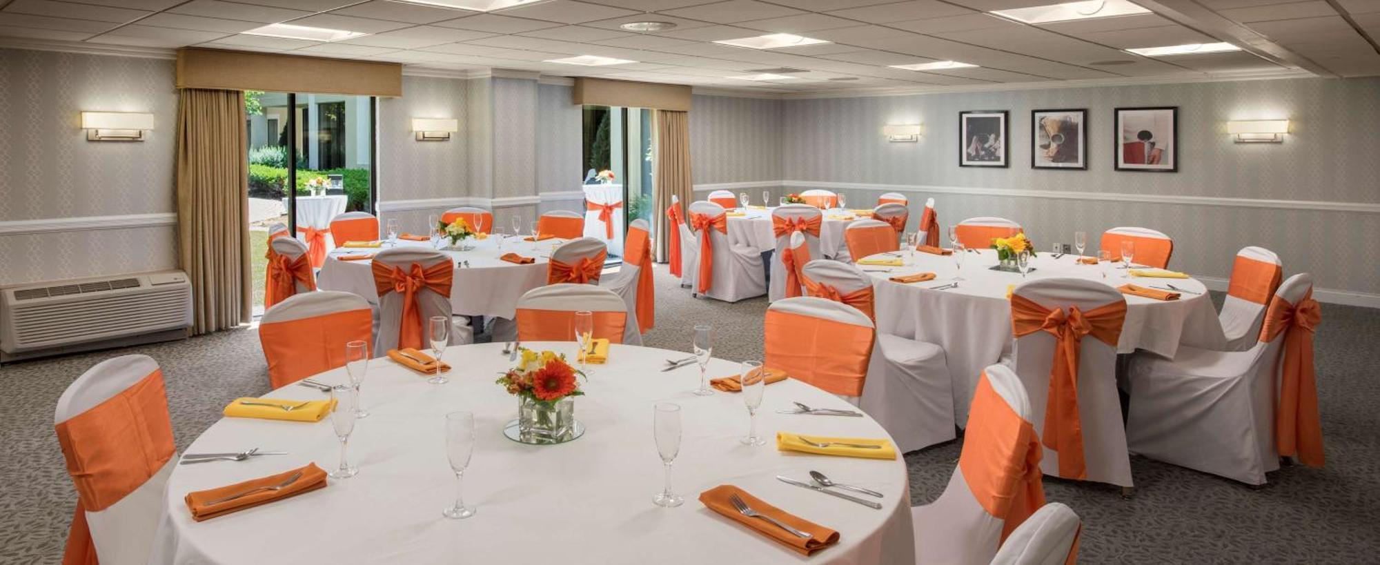 Doubletree By Hilton Hotel Chicago Wood Dale - Elk Grove Exteriör bild