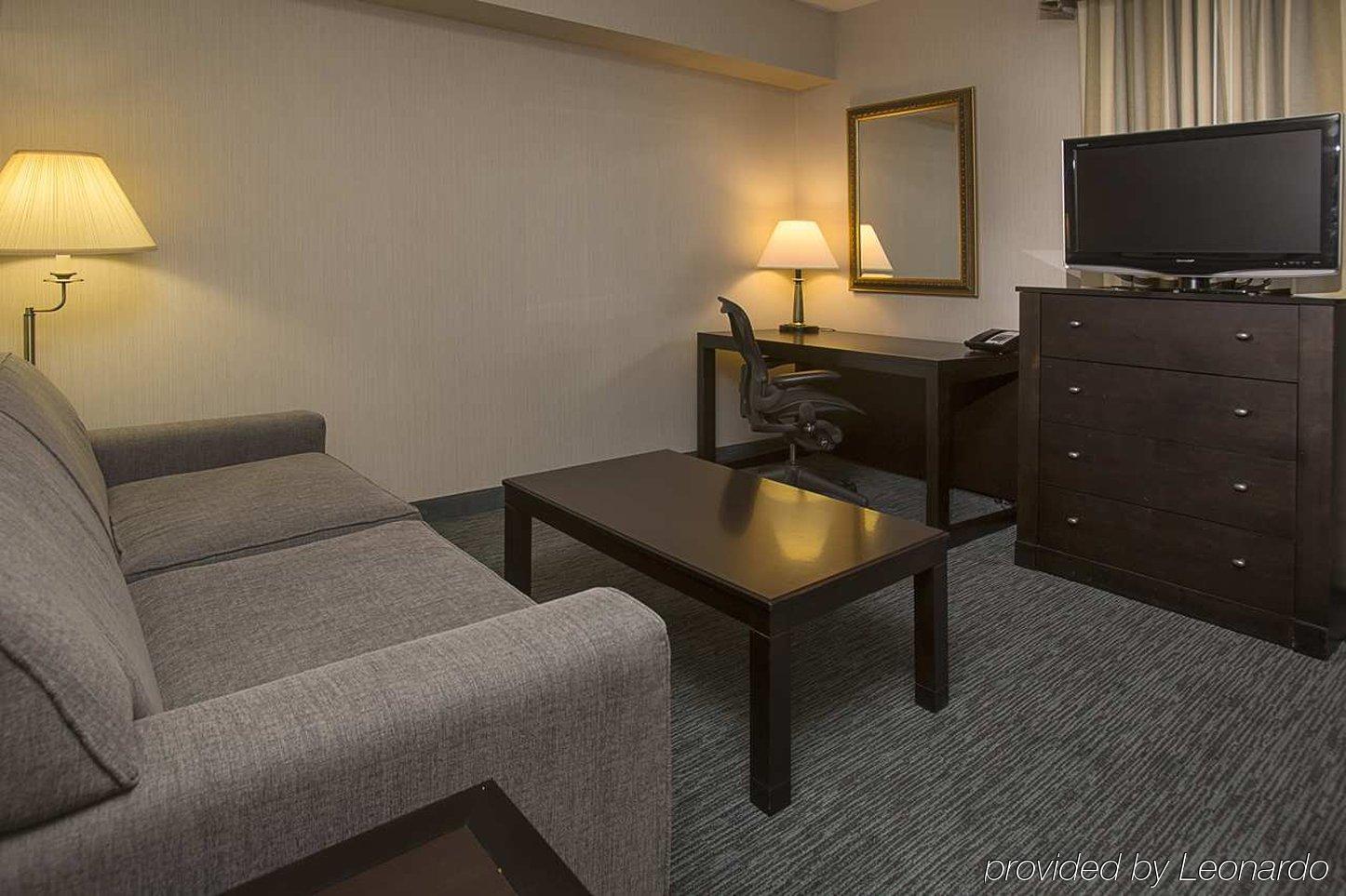 Doubletree By Hilton Hotel Chicago Wood Dale - Elk Grove Exteriör bild